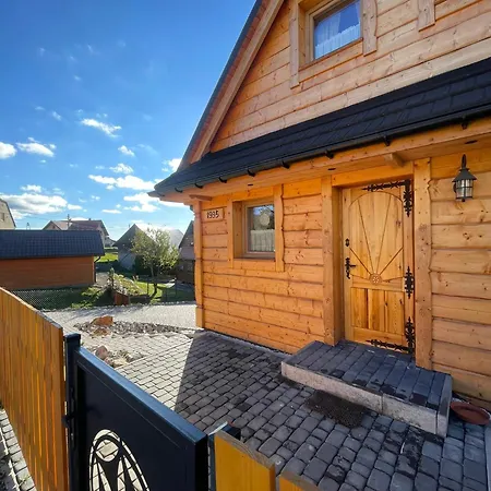 Osada Na Skale Dom Z Kominkiem I Sauna イステブナ