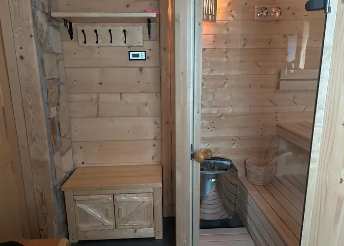 Osada Na Skale Dom Z Kominkiem I Sauna בית נופש איסטבנה