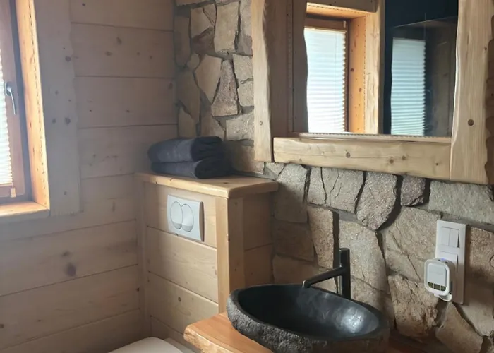 Osada Na Skale Dom Z Kominkiem I Sauna בית נופש