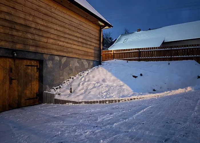 Osada Na Skale Dom Z Kominkiem I Sauna * איסטבנה